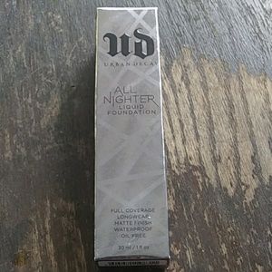 Urban decay all nighter liquid foundation